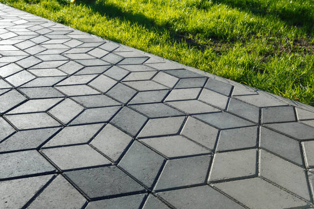 Best Driveway Paver Sealing  in Wellston, MO